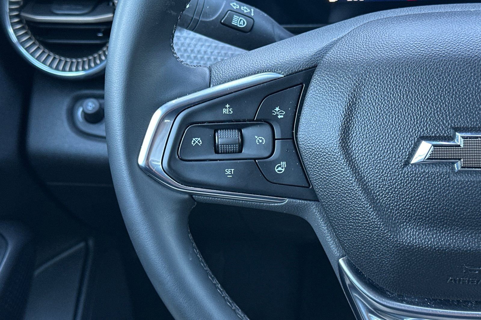 Certified 2025 Chevrolet Trax ACTIV image 29