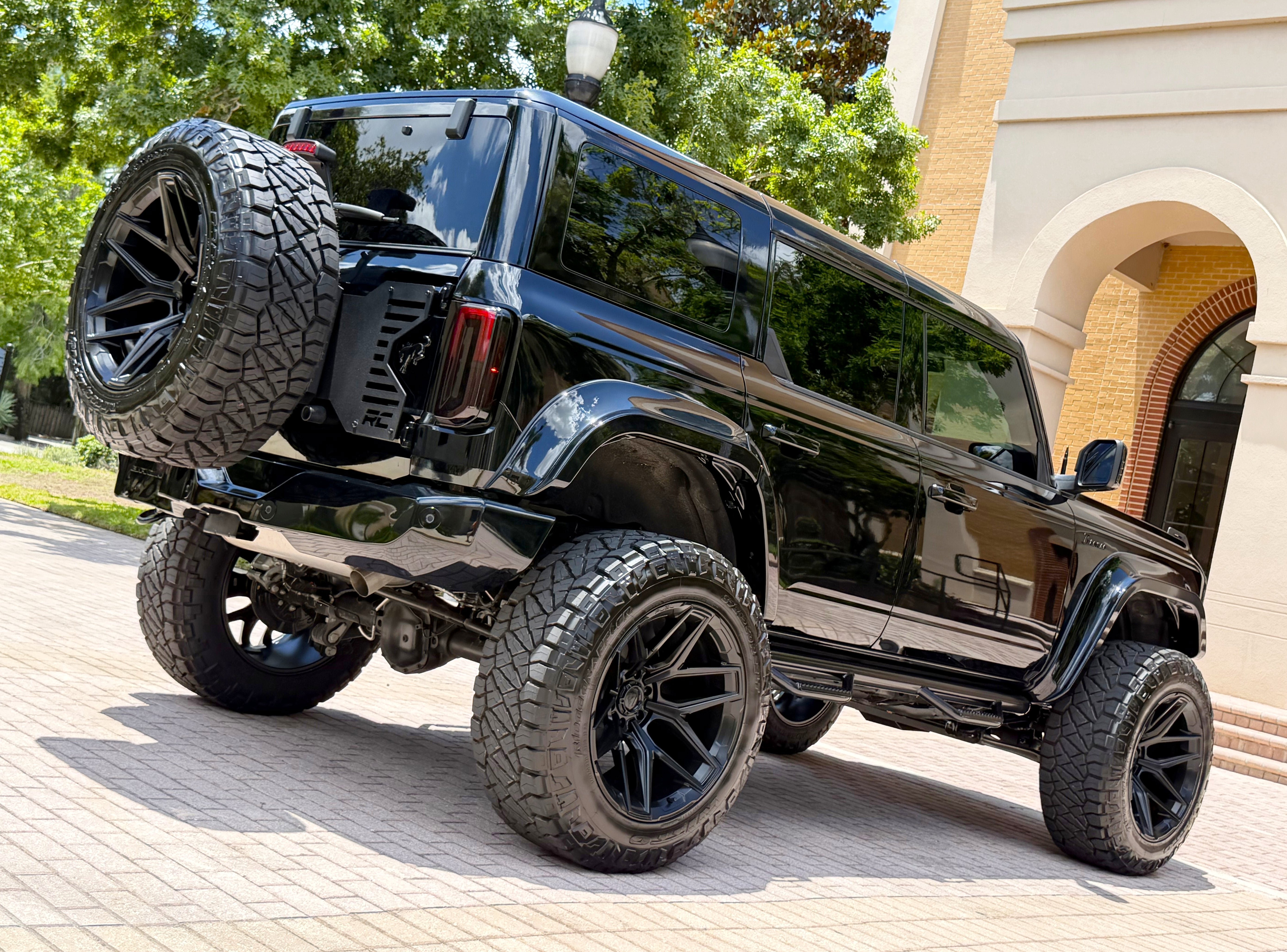 Used 2026 Ford Bronco Outer Banks AWD/4WD image 14