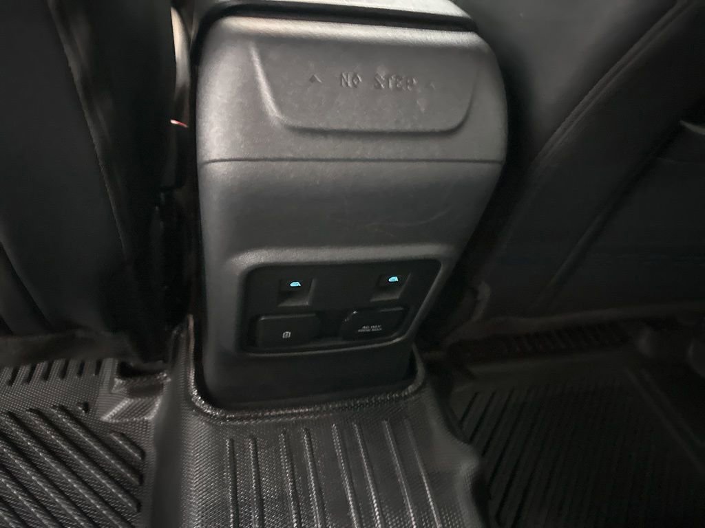 Used 2022 Ford Bronco Wildtrak image 23