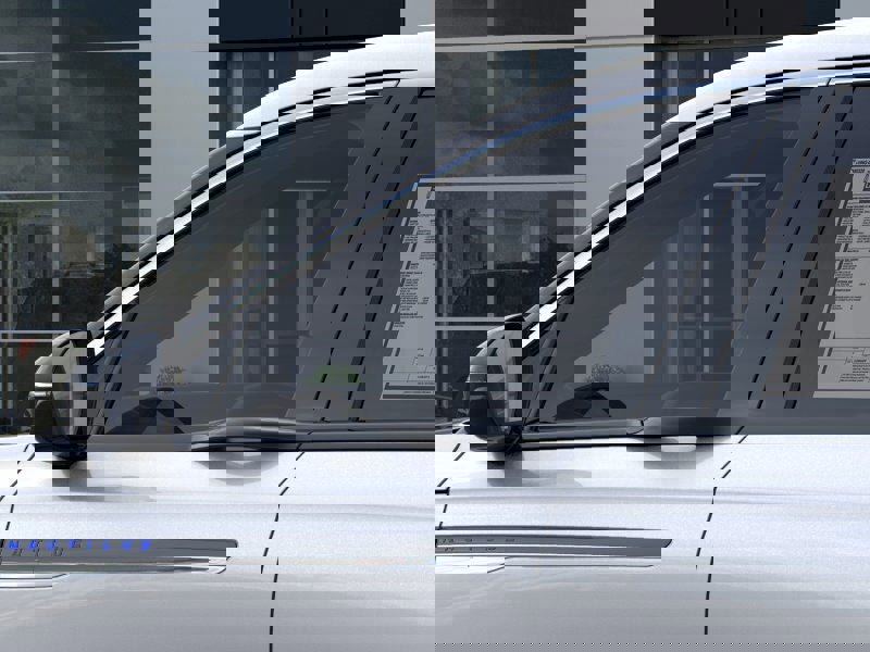 New 2026 Lincoln Nautilus Premier w/ Equipment Group 102A image 20