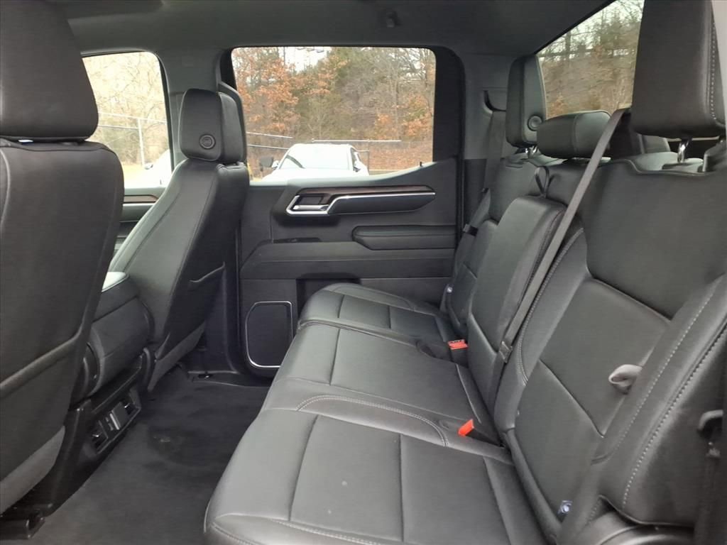 Used 2025 GMC Sierra 1500 SLT image 20