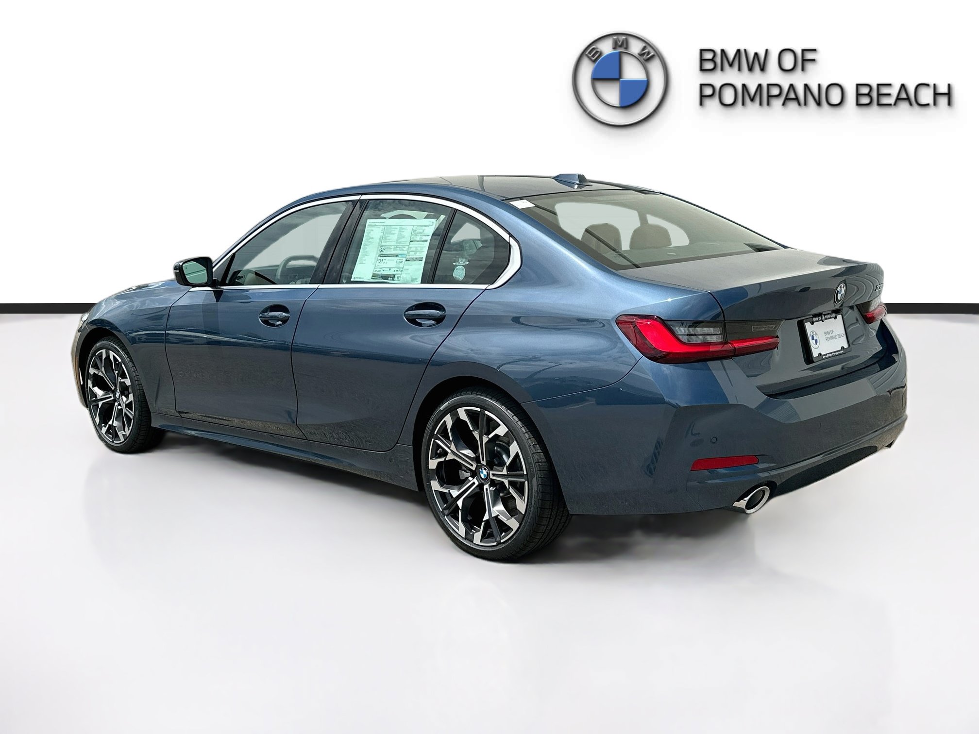 New 2026 BMW 330i Sedan w/ Premium Package RWD image 5