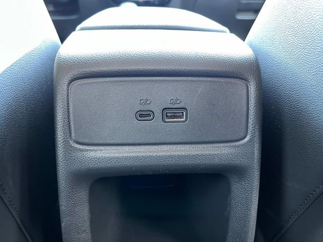 Certified 2025 Chevrolet Trax LT w/ LT Convenience Package image 20