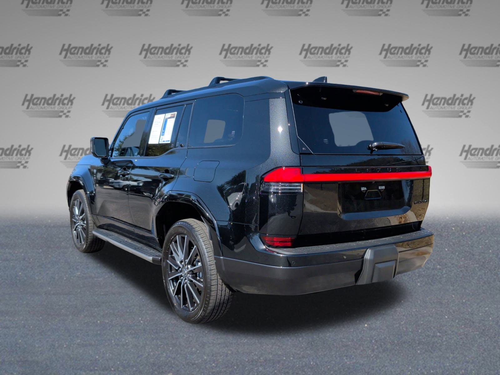 Used 2026 Lexus GX 550 w/ Accessory Package (2T) image 9