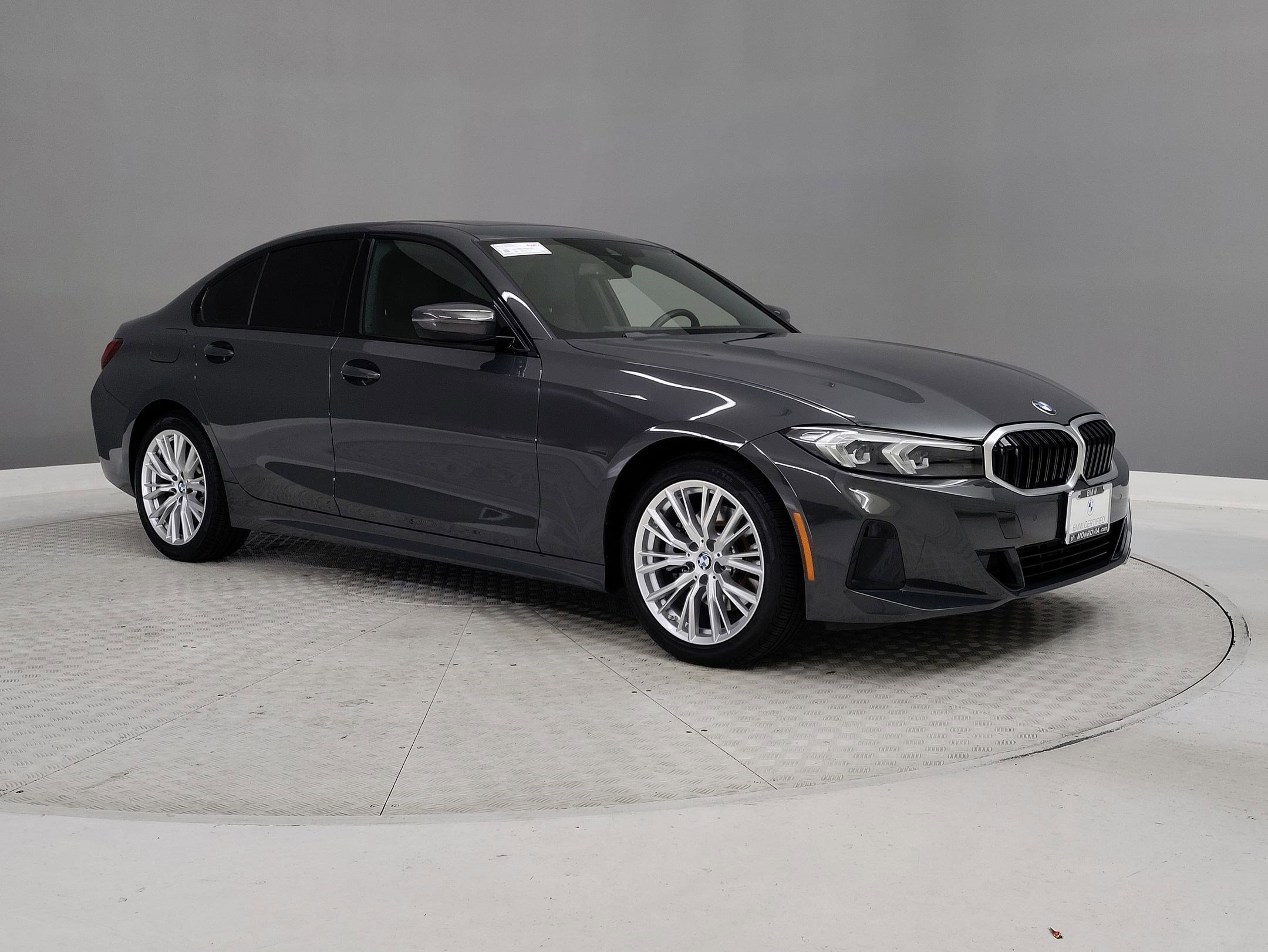Certified 2023 BMW 330i Sedan w/ Convenience Package image 32