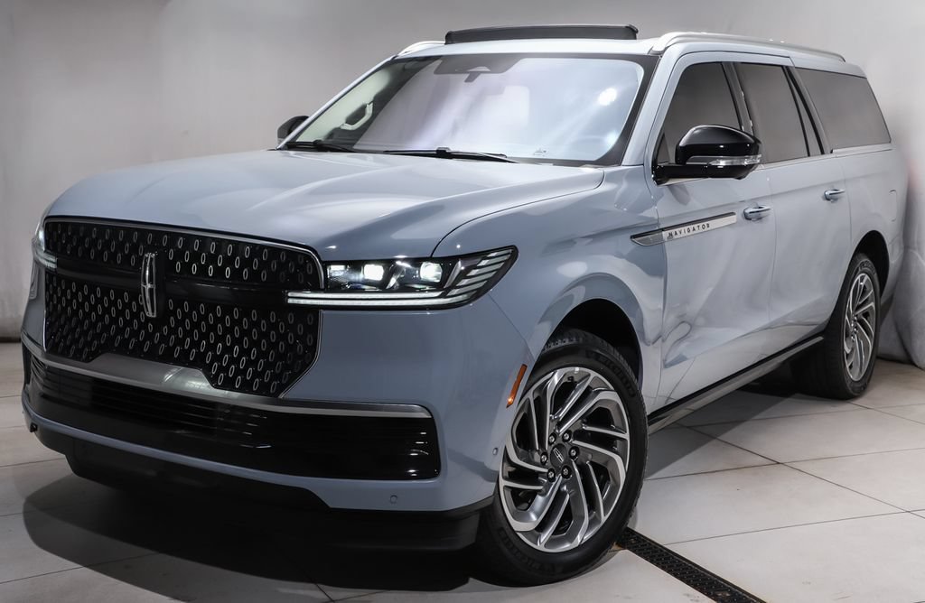 Used 2025 Lincoln Navigator L Reserve