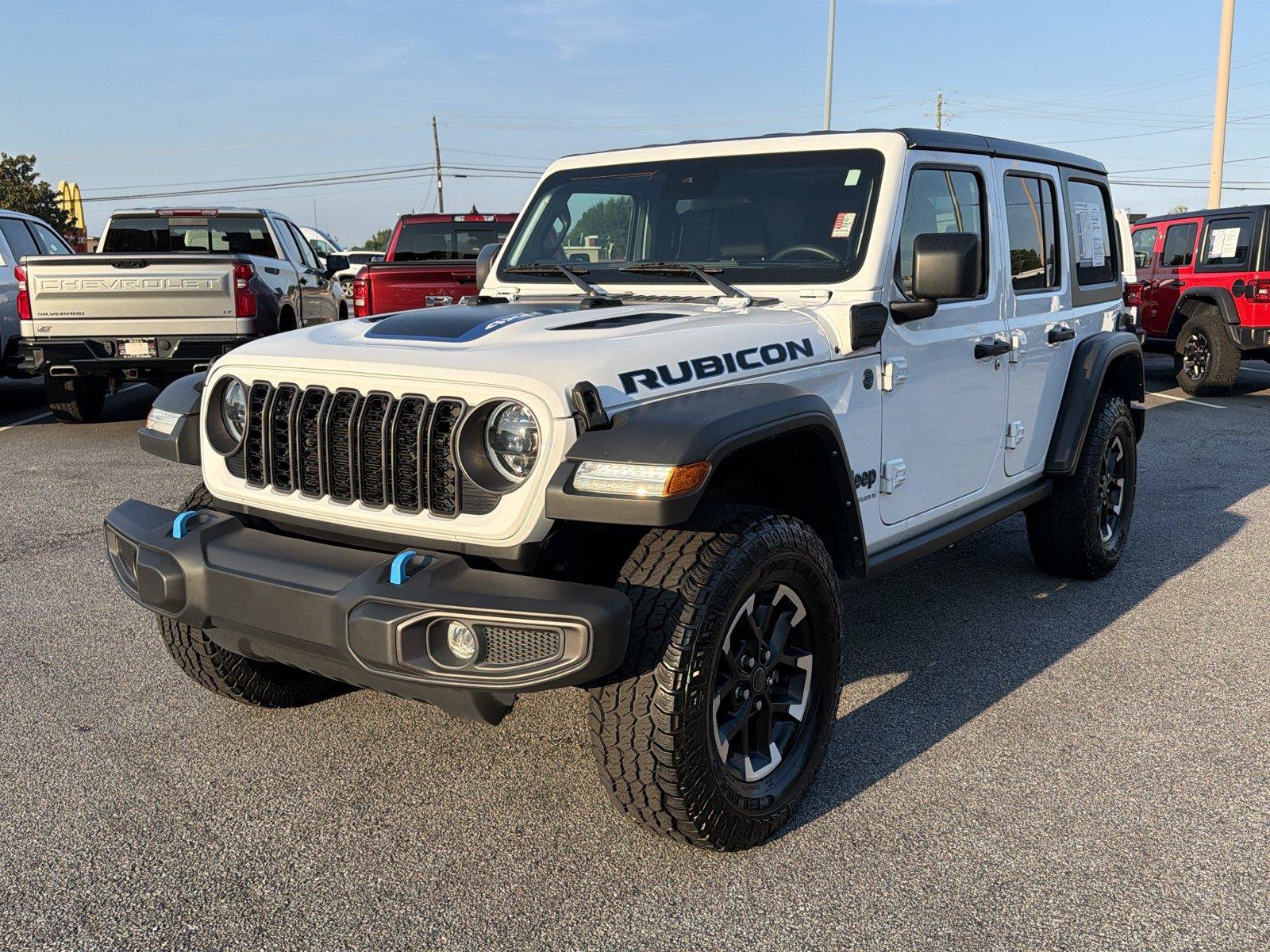 Used 2024 Jeep Wrangler Unlimited Rubicon 4xe AWD/4WD image 2