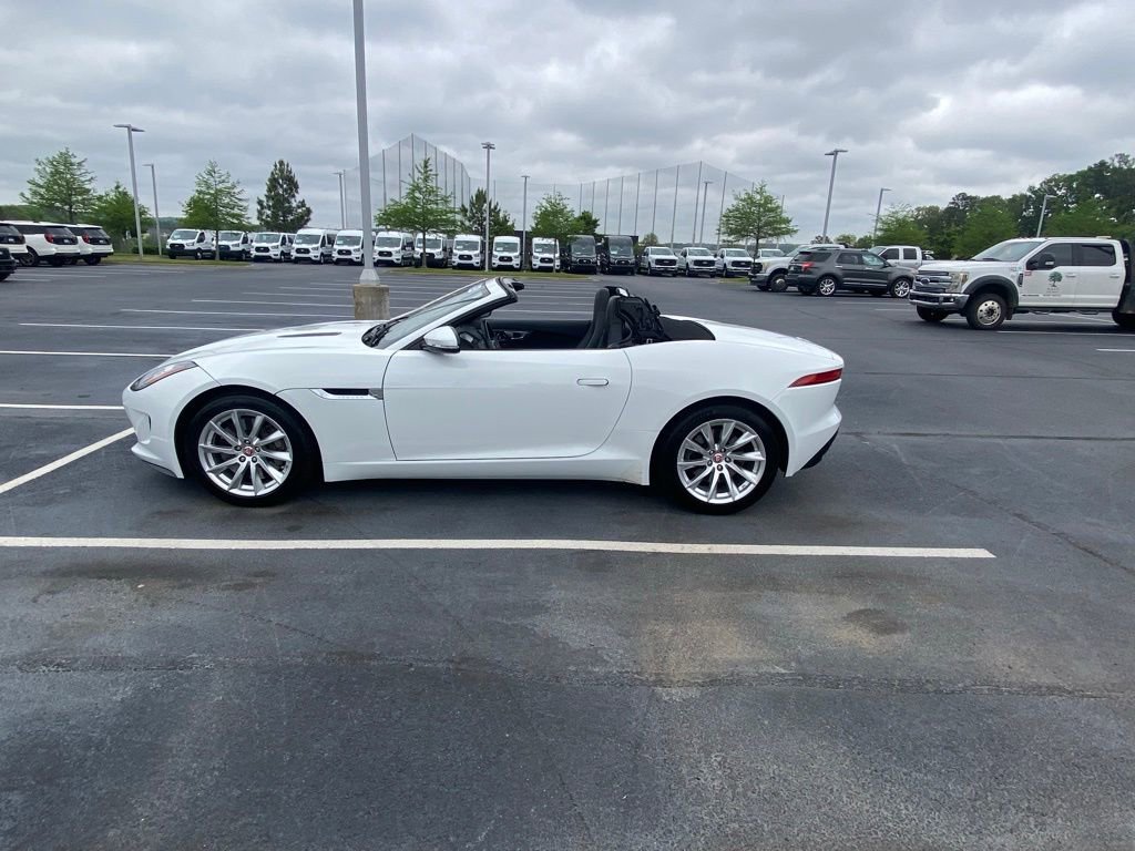 Used 2016 Jaguar F-TYPE Convertible image 20