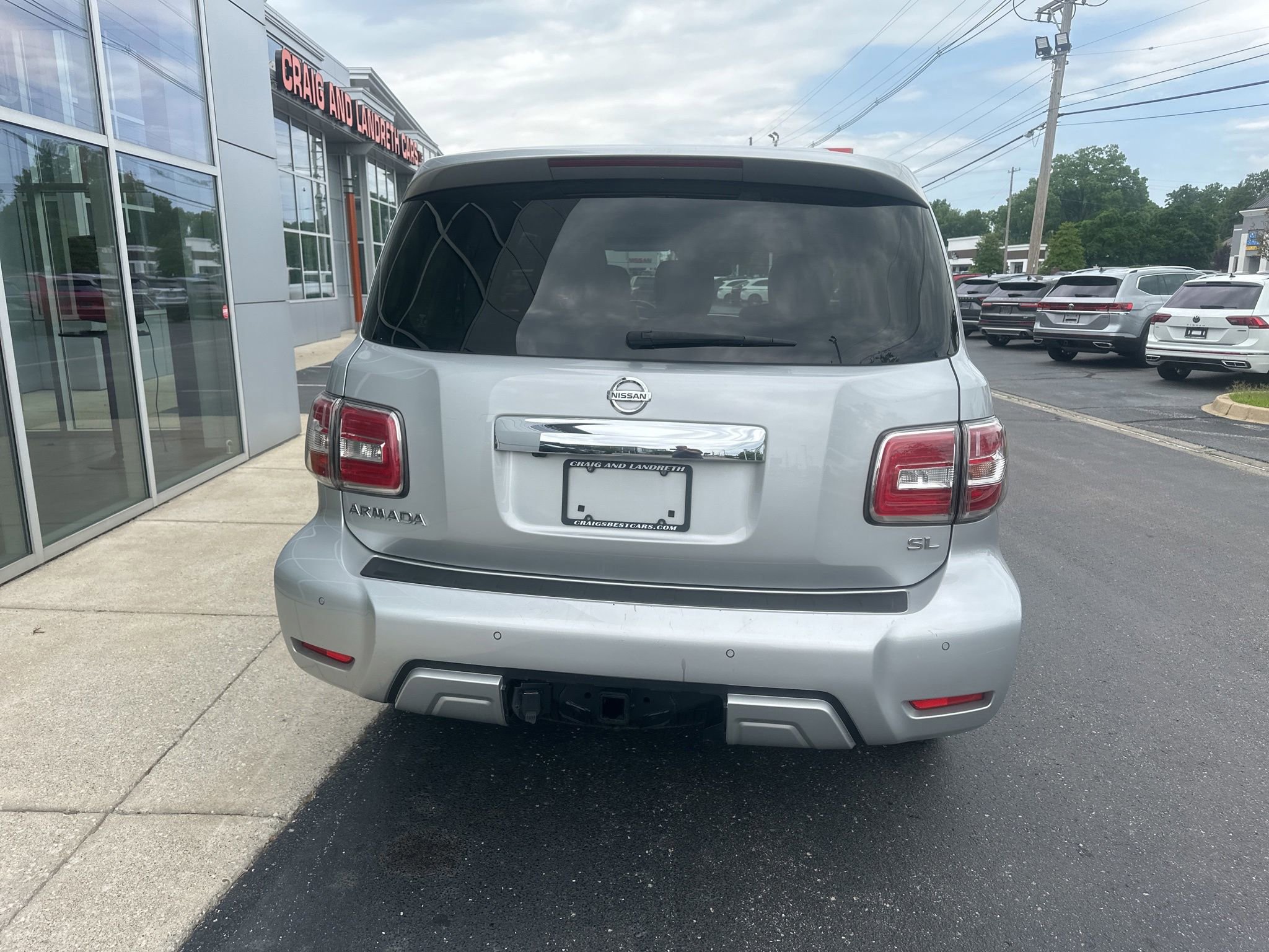 Used 2018 Nissan Armada SL w/ Premium Package AWD/4WD image 4