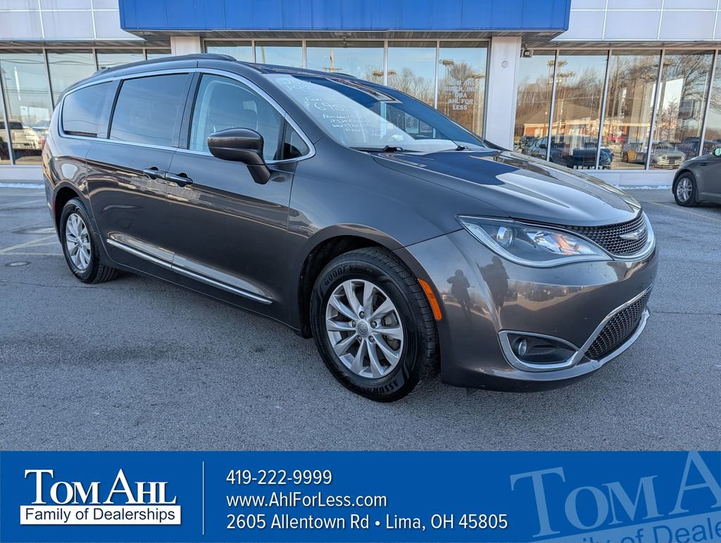 Used 2017 Chrysler Pacifica Touring-L