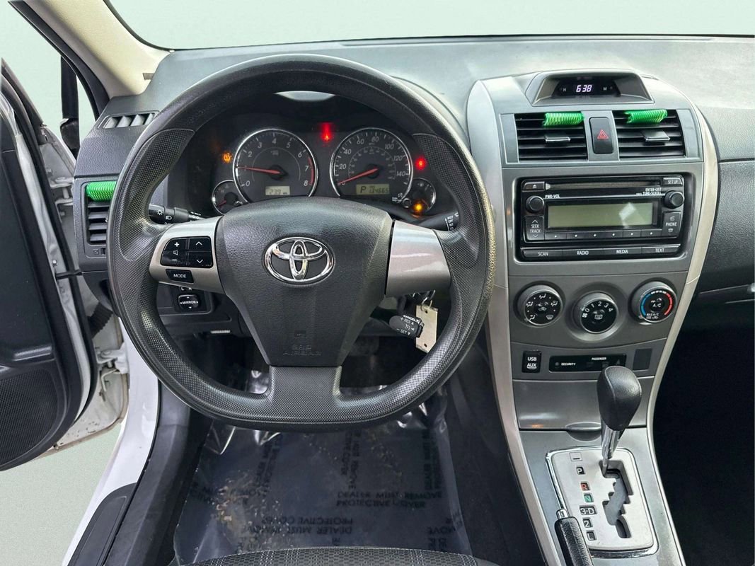 Used 2012 Toyota Corolla S image 23