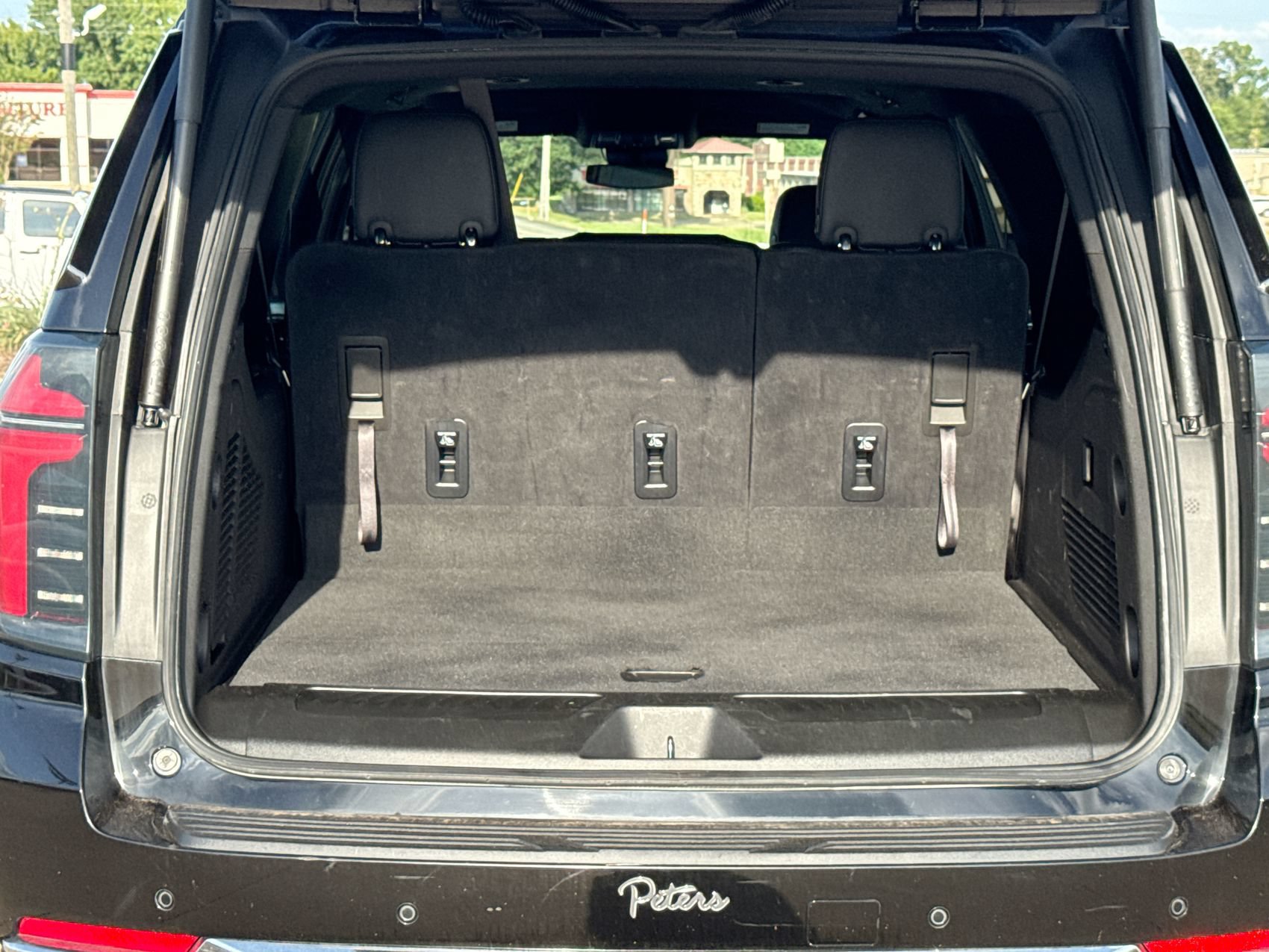 Used 2025 Chevrolet Suburban LT AWD/4WD image 24
