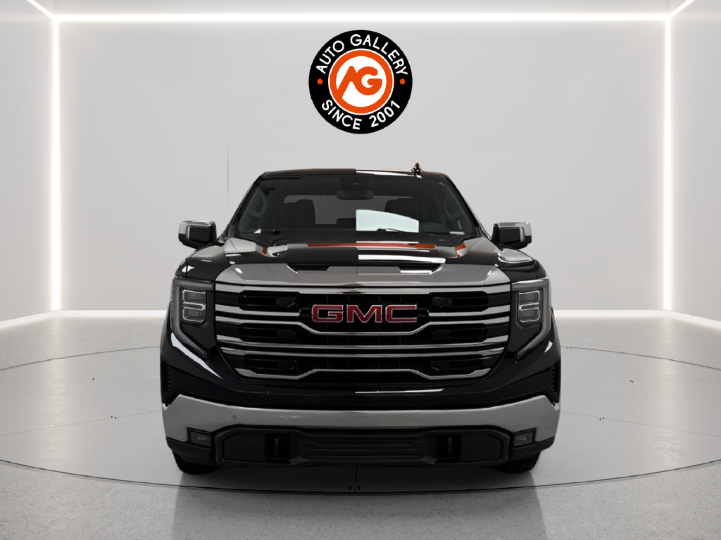Used 2025 GMC Sierra 1500 SLT AWD/4WD image 2