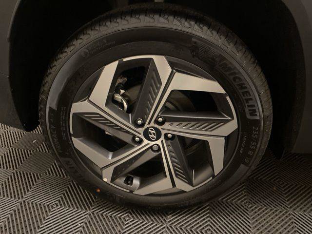 New 2024 Hyundai Tucson Limited image 24