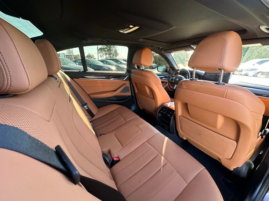 Used 2023 BMW 530i w/ M Sport Package image 22