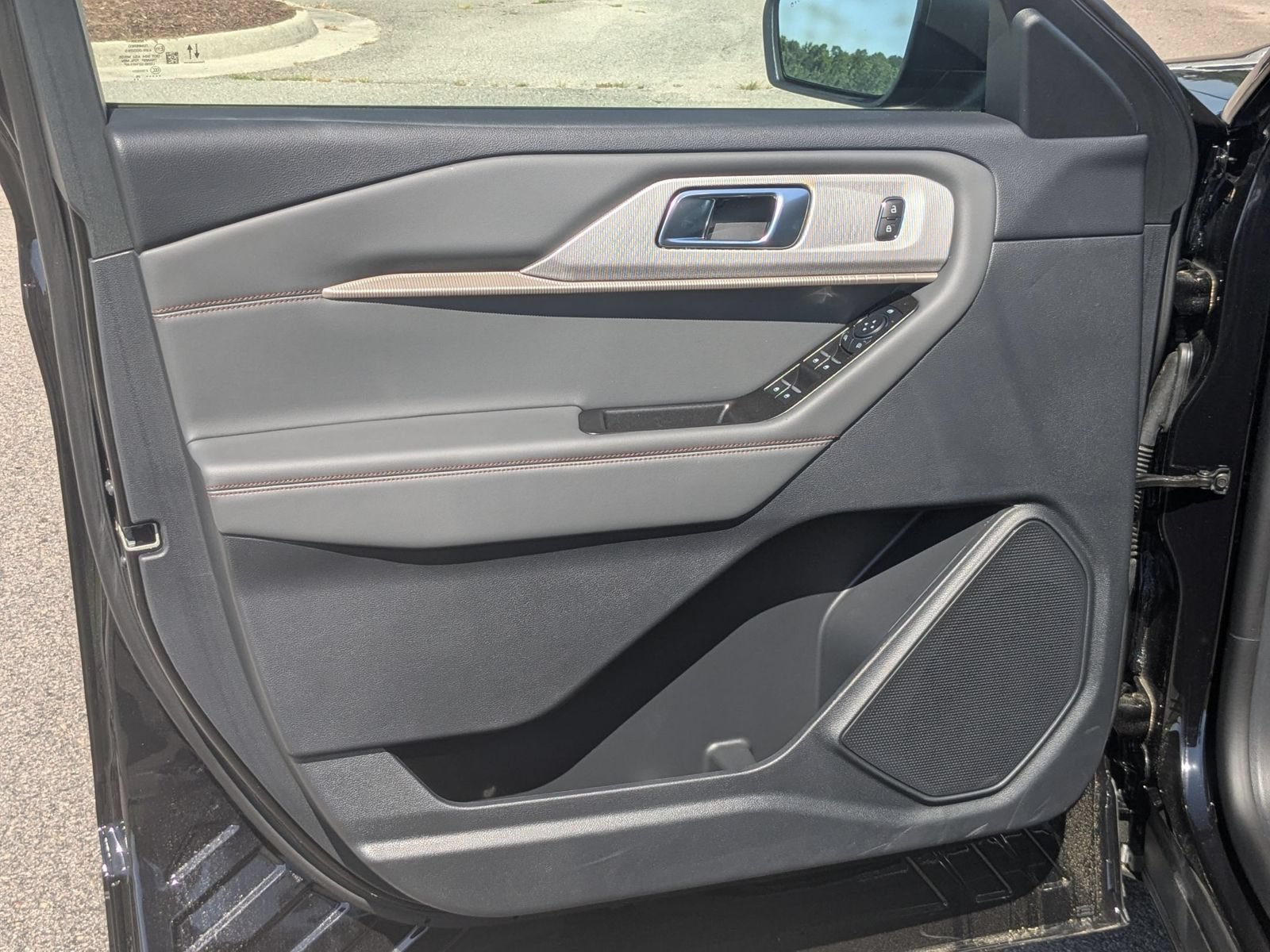 New 2026 Ford Explorer Active w/ Active Comfort Package RWD image 11