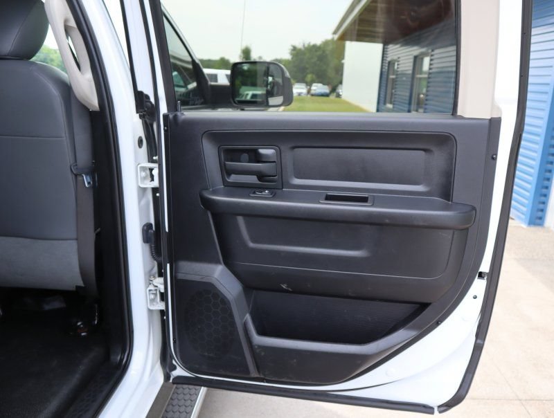 Used 2015 RAM 4500 Tradesman AWD/4WD image 17