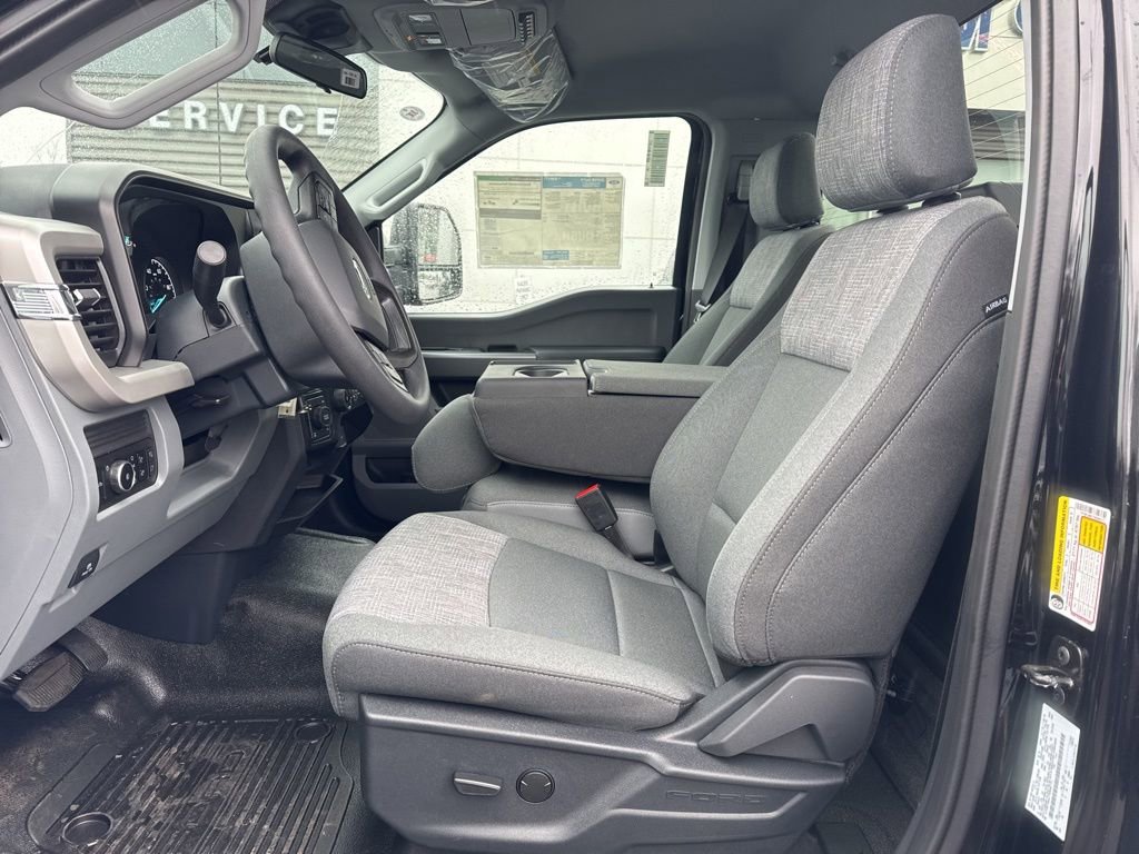 New 2026 Ford F350 XLT w/ FX4 Off-Road Package image 10