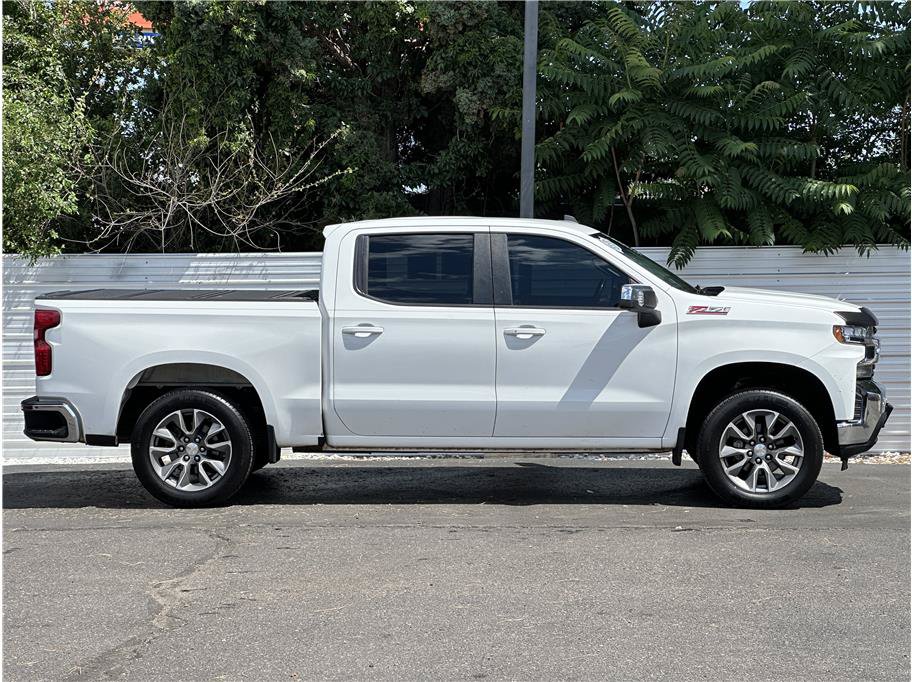 Used 2020 Chevrolet Silverado 1500 LT w/ All-Star Edition AWD/4WD image 9