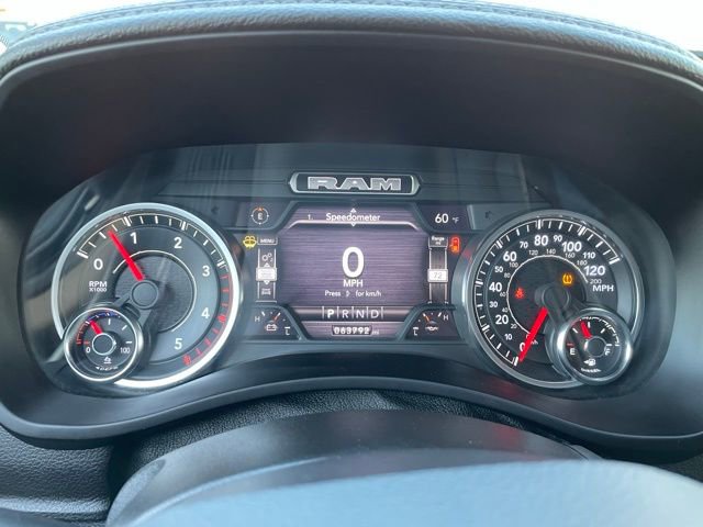 Used 2022 RAM 2500 Laramie AWD/4WD image 17