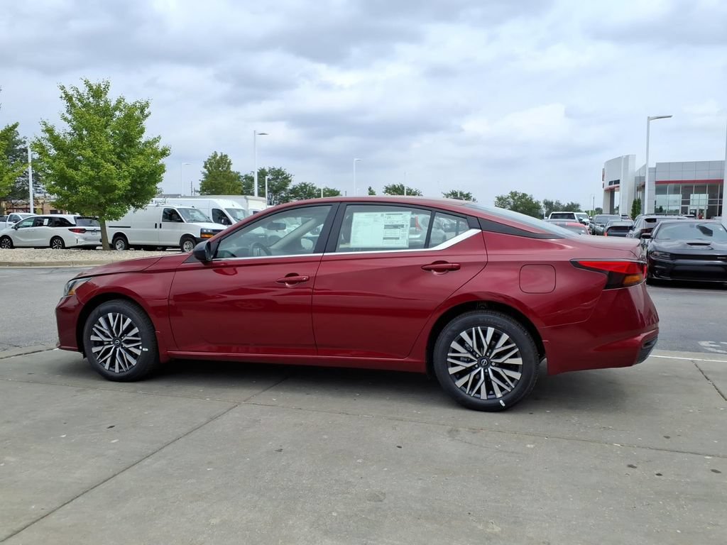 New 2026 Nissan Altima 2.5 SV AWD/4WD image 5