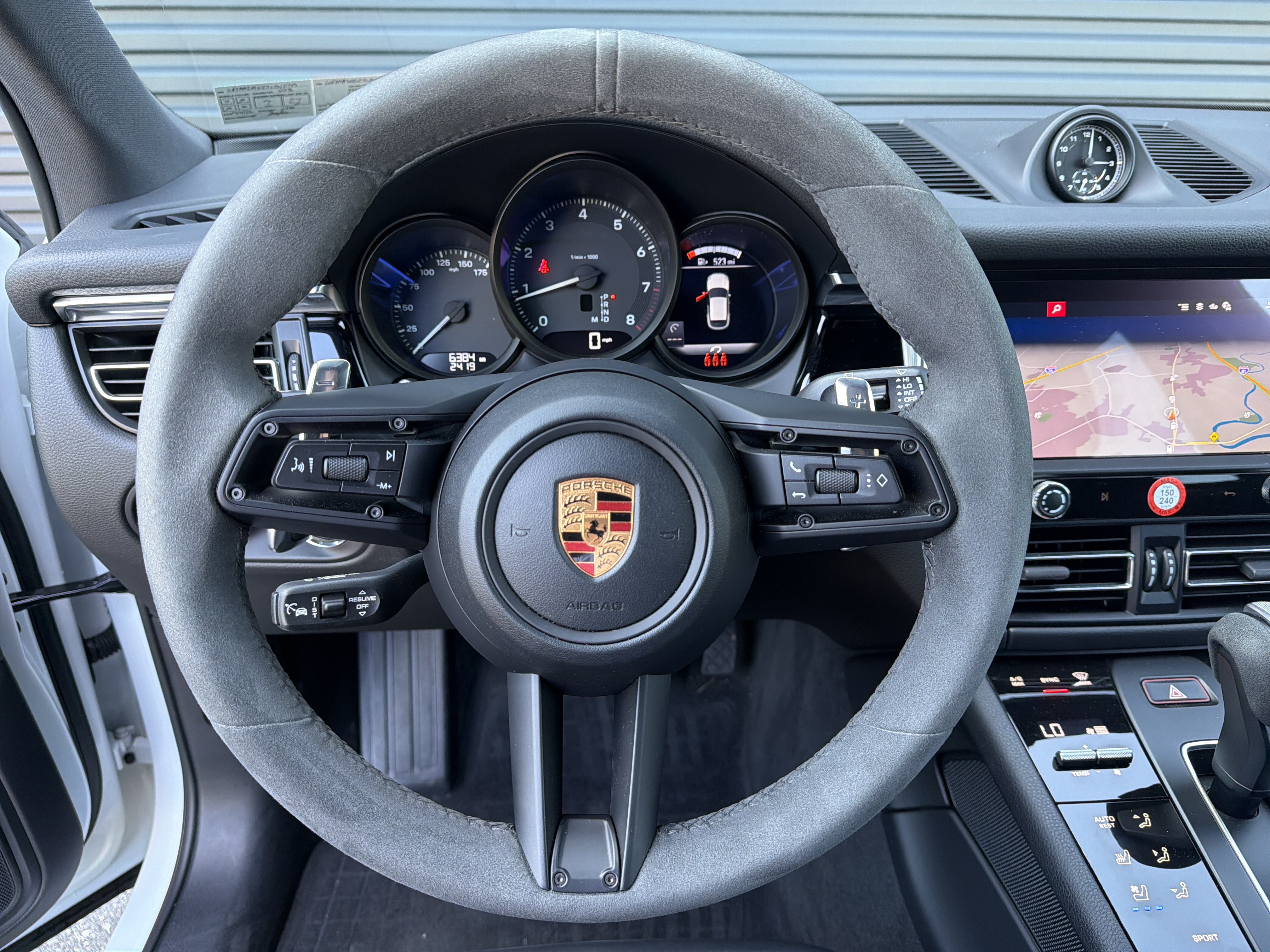 New 2026 Porsche Macan AWD/4WD image 24