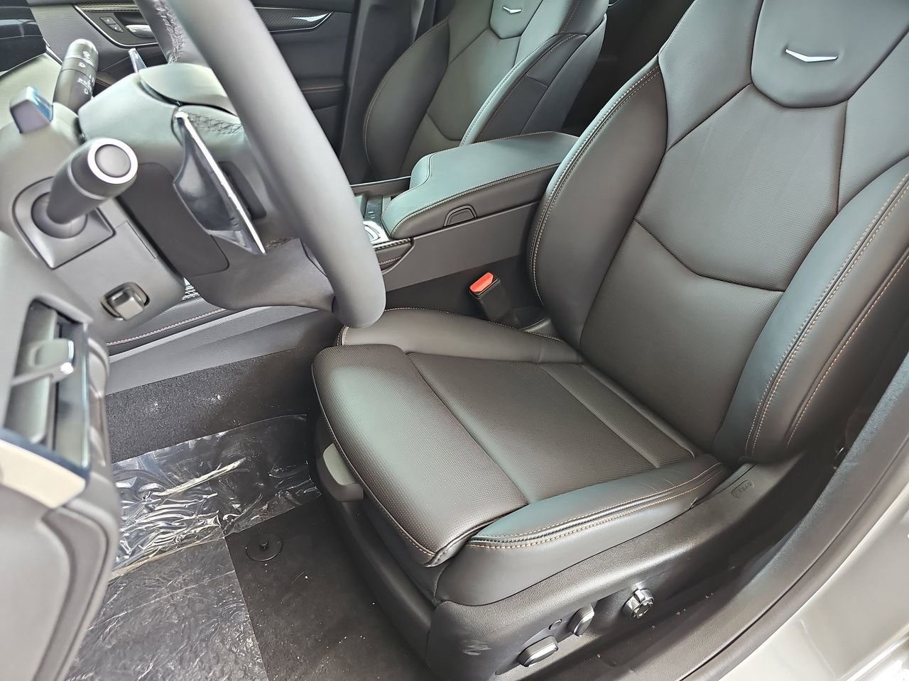 New 2025 Cadillac CT5 Sport w/ Platinum Package AWD/4WD image 15