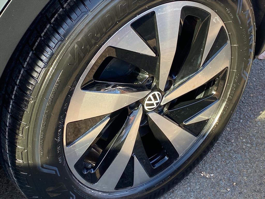 Certified 2023 Volkswagen ID.4 Pro image 19