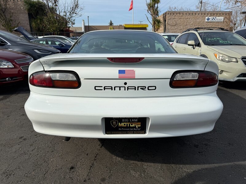 Used 2002 Chevrolet Camaro LT w/ Preferred Equipment Group 1 image 6