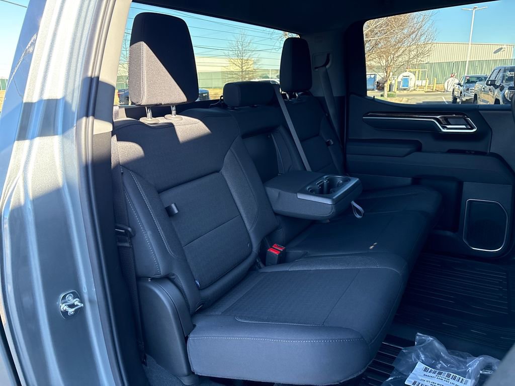 New 2026 GMC Sierra 1500 Elevation w/ LPO, Elevation Black Package AWD/4WD image 42