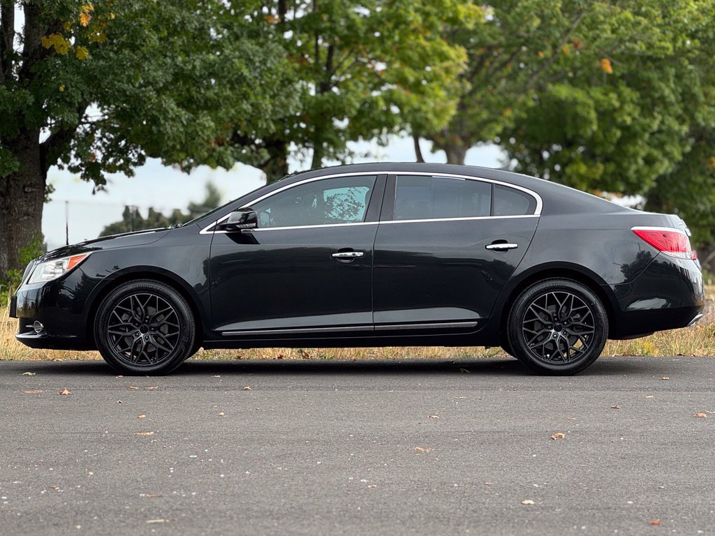 Used 2010 Buick LaCrosse CXS FWD image 4