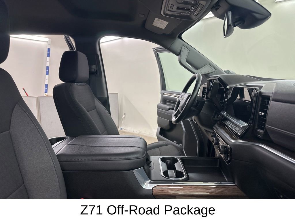 Used 2025 Chevrolet Silverado 2500 LT w/ All Star Edition AWD/4WD image 25