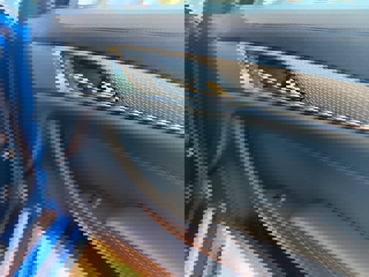 Used 2018 Cadillac CTS V w/ Luxury Package RWD image 58