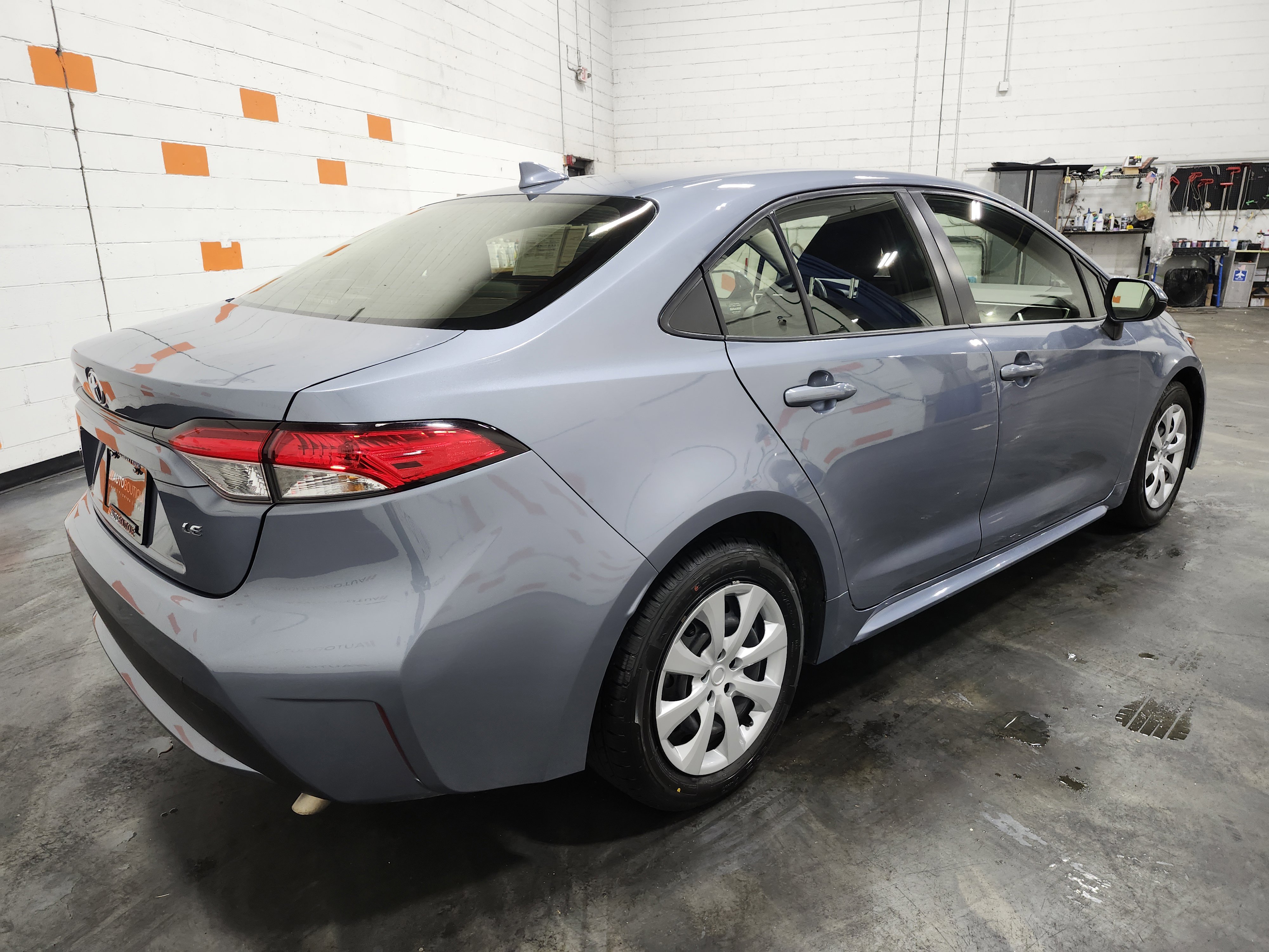 Used 2022 Toyota Corolla LE FWD image 15