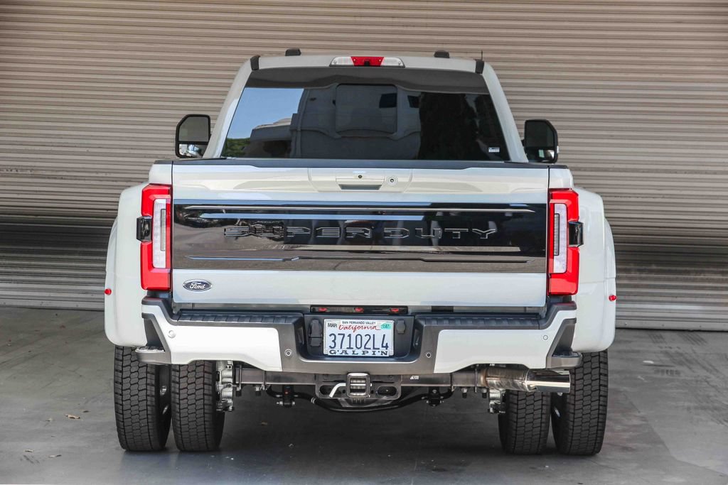 Used 2026 Ford F450 Platinum w/ FX4 Off-Road Package AWD/4WD image 5