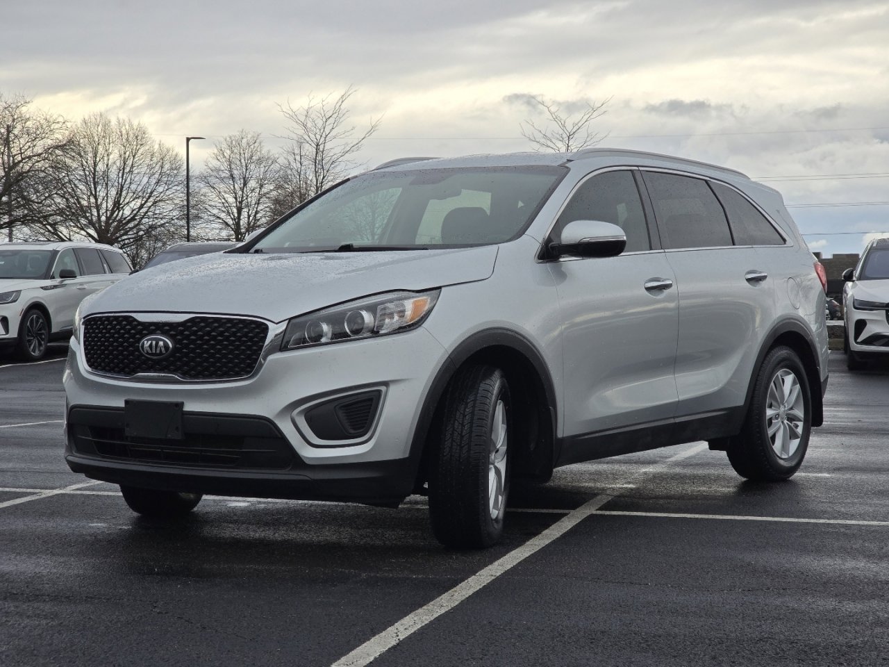 Used 2017 Kia Sorento 2.4L LX w/ LX Convenience Package image 12