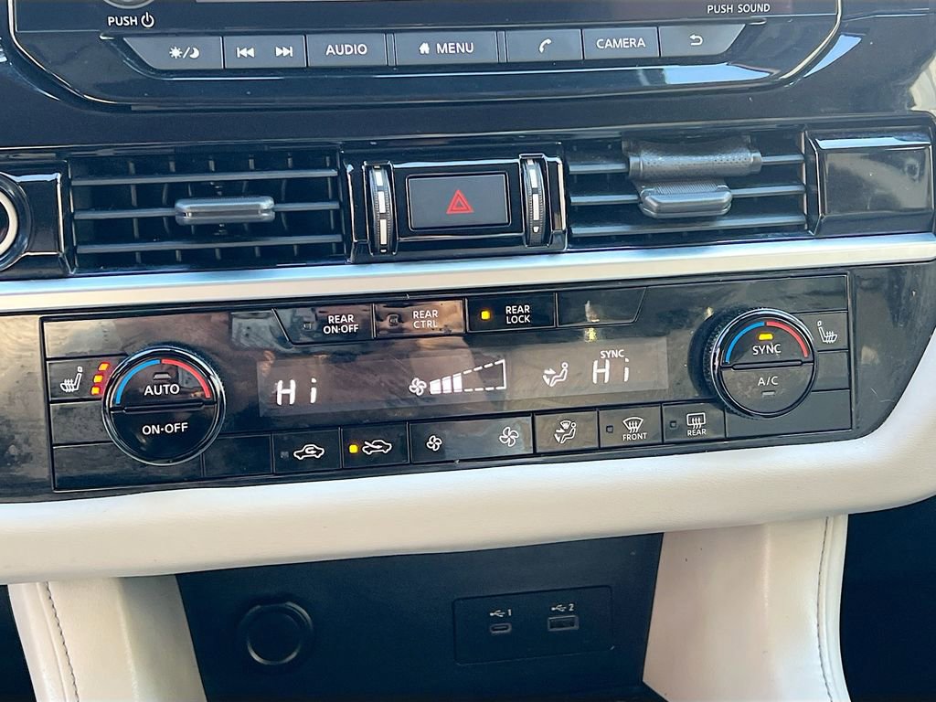 Used 2022 Nissan Pathfinder SV w/ SV Black Package image 12