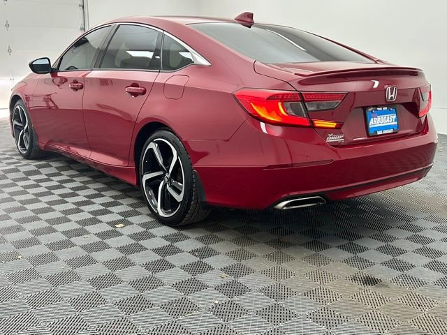Used 2018 Honda Accord Sport image 12