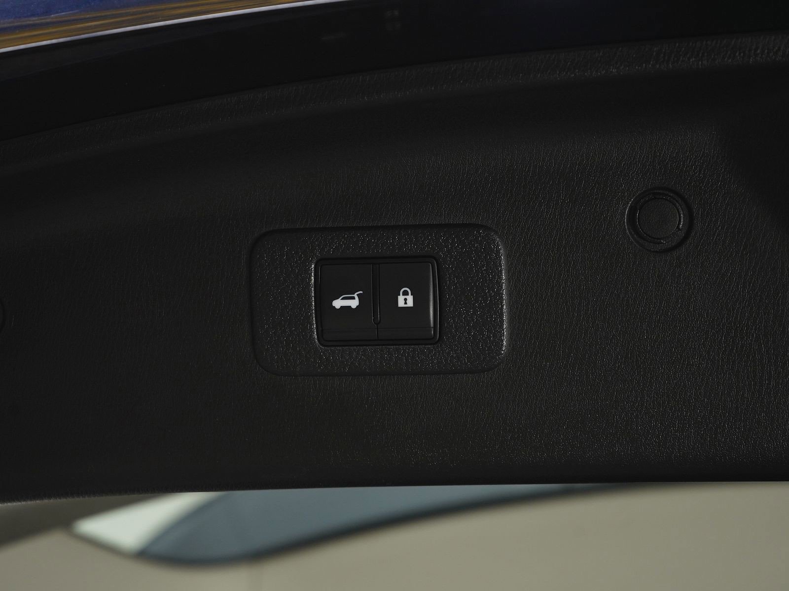 Used 2023 Nissan Armada SL image 12