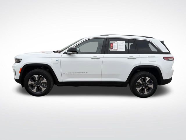 Used 2022 Jeep Grand Cherokee Limited 4xe w/ Luxury Tech Group II AWD/4WD image 4