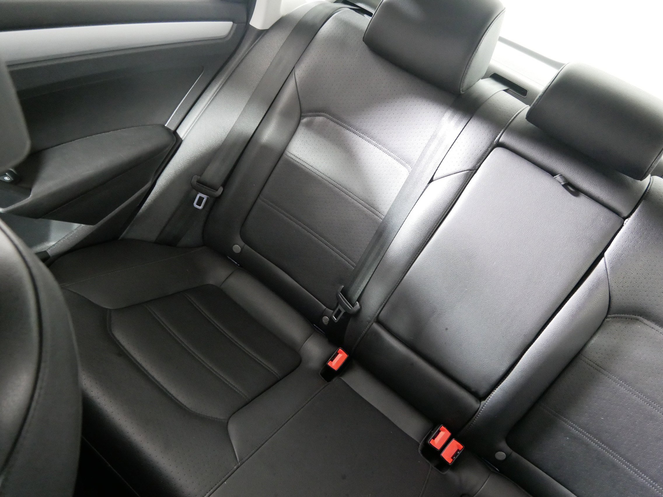 Used 2013 Volkswagen Passat 2.5 SE image 12