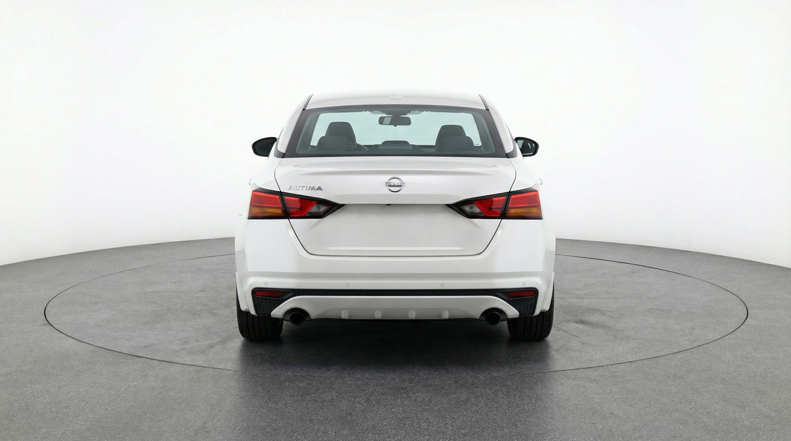 Used 2025 Nissan Altima 2.5 SV FWD image 7