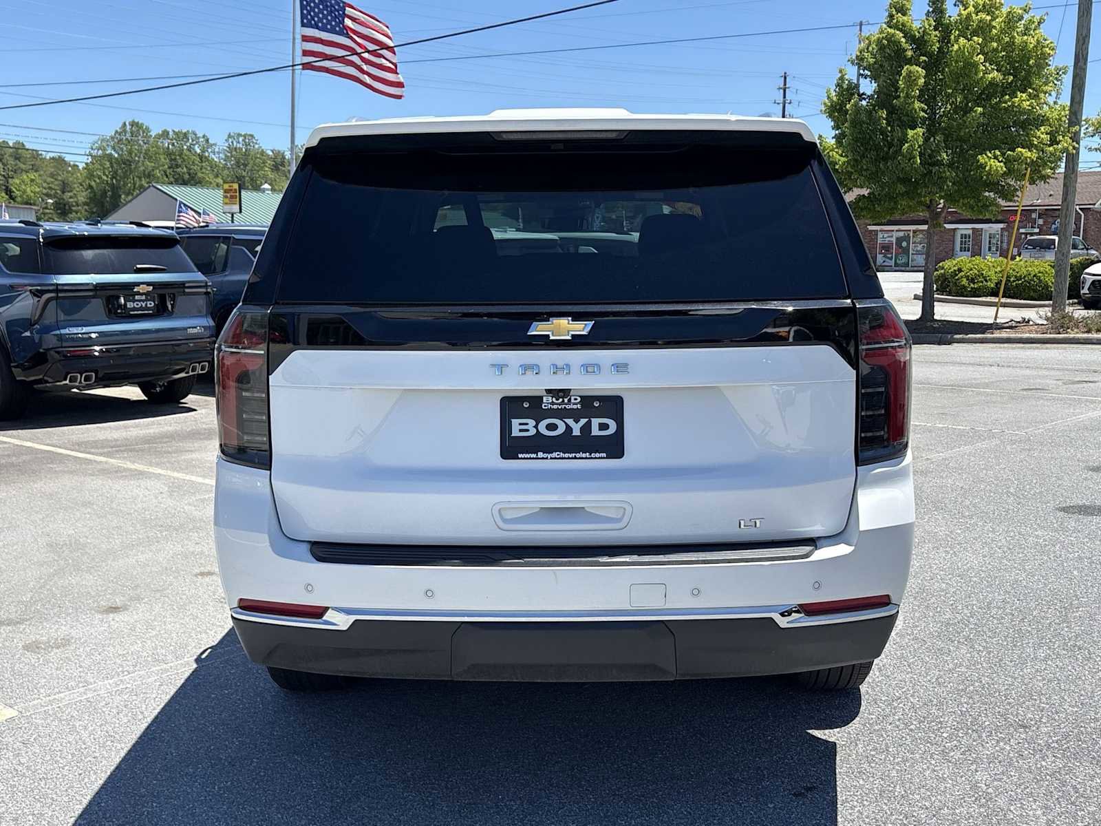 Used 2025 Chevrolet Tahoe LT AWD/4WD image 7