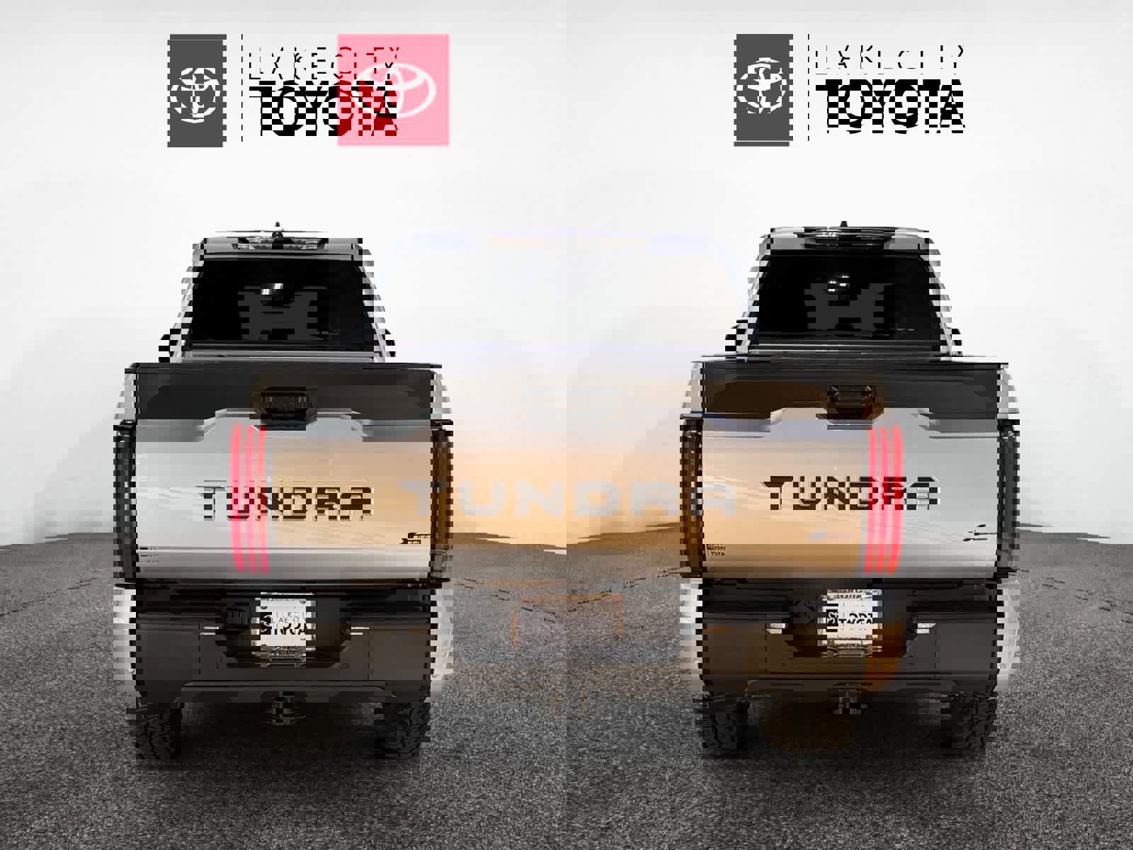 Used 2024 Toyota Tundra SR5 w/ SR5 Premium Package image 6