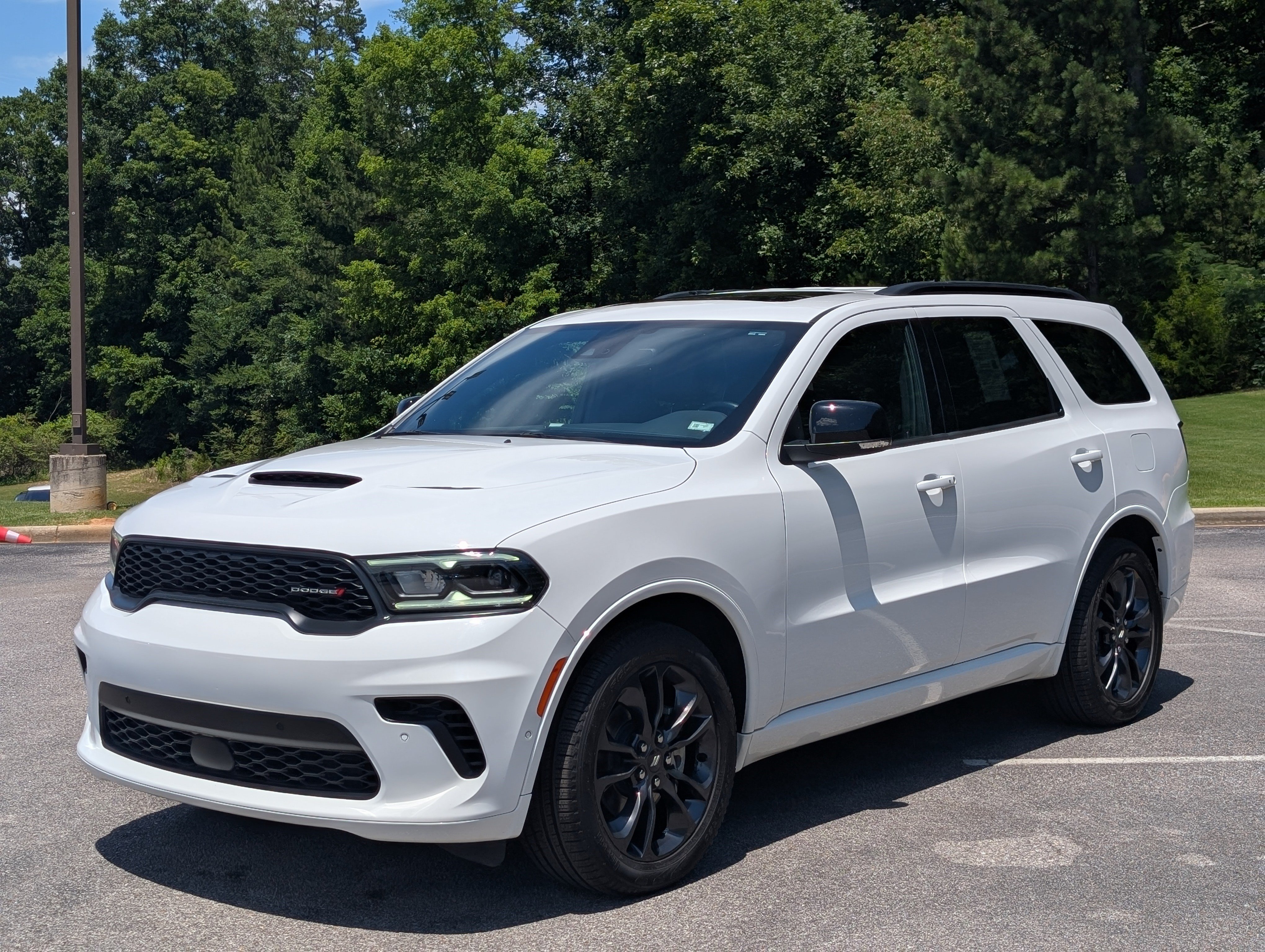 Used 2024 Dodge Durango GT RWD image 5