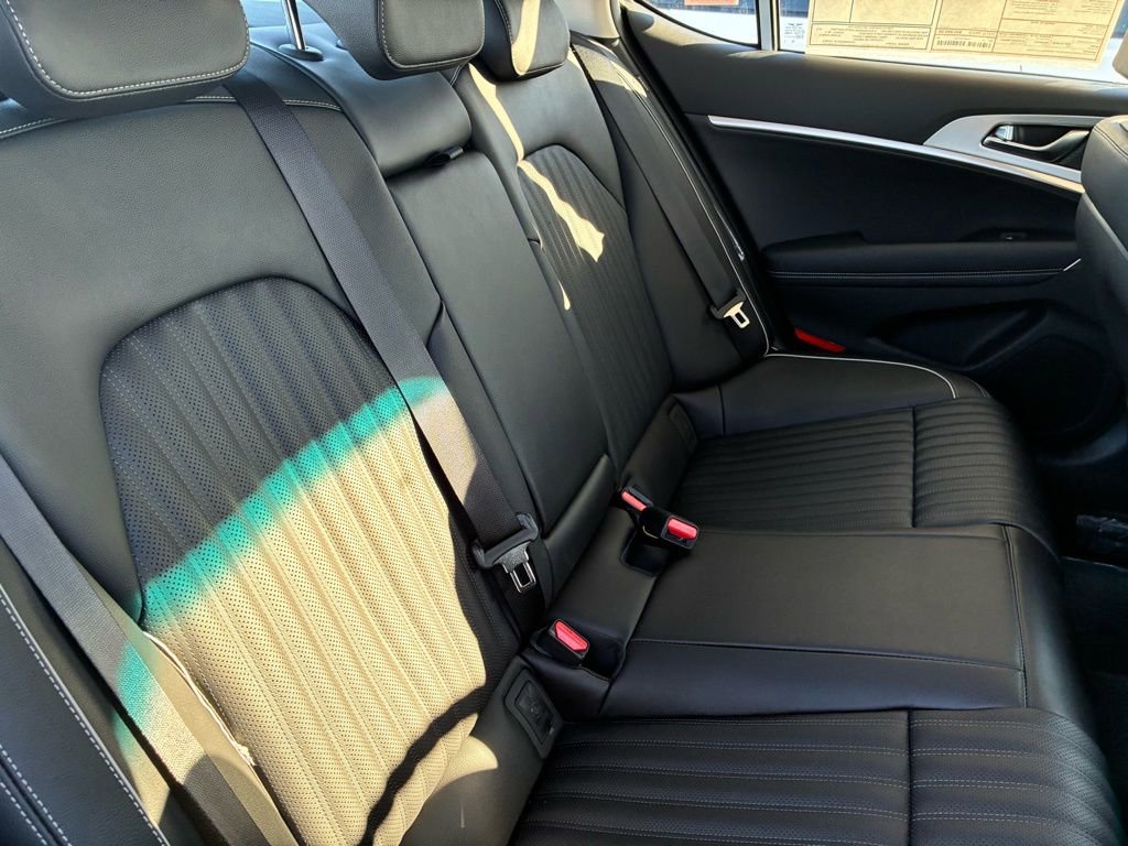 New 2026 Genesis G70 2.5T Prestige RWD image 12