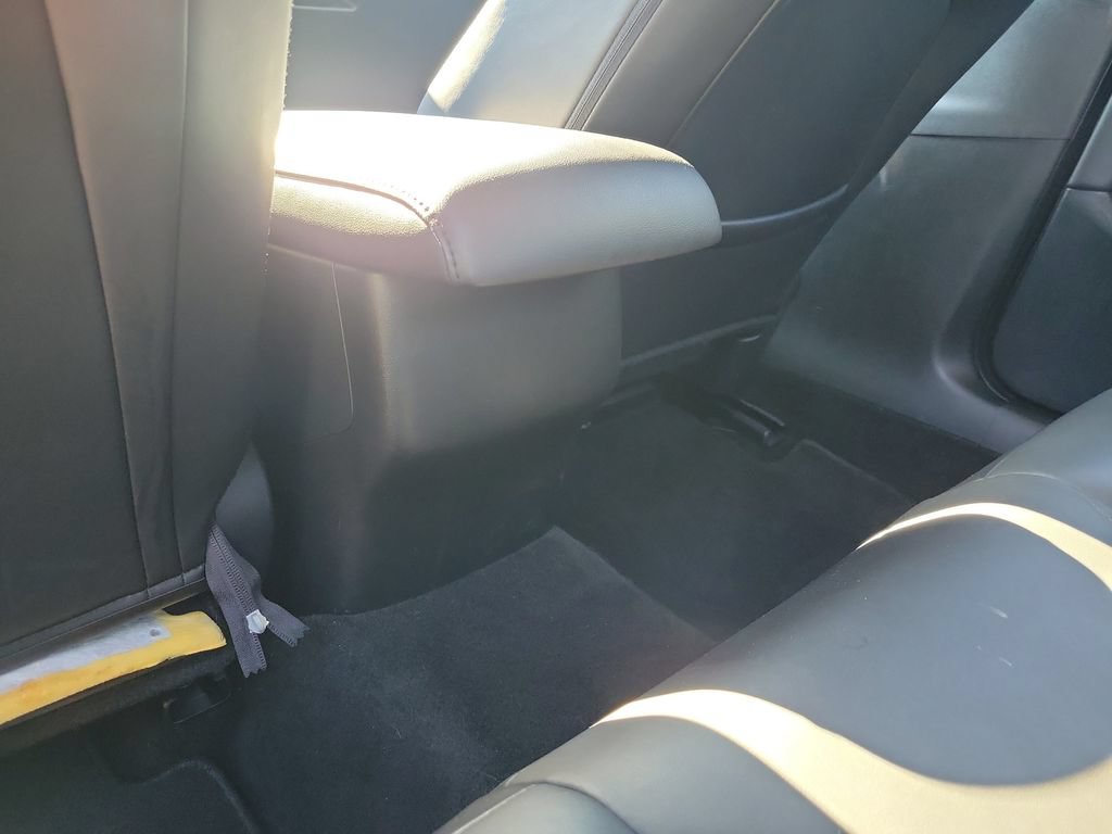 Used 2024 MAZDA MAZDA3 s FWD image 14