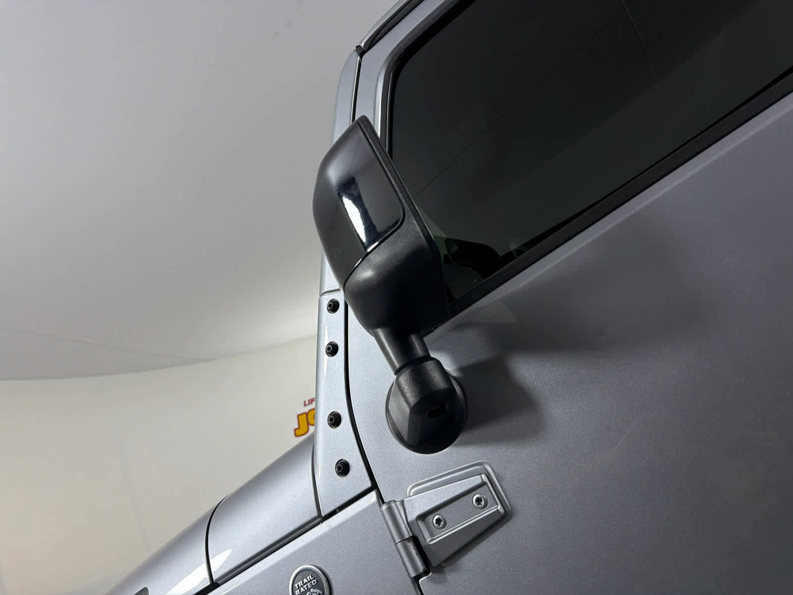 Used 2015 Jeep Wrangler Unlimited Sahara image 13