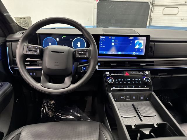 Used 2024 Hyundai Santa Fe Calligraphy image 5