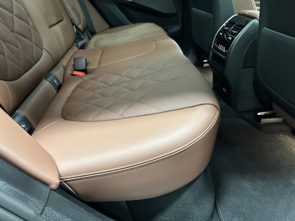 Used 2026 BMW X5 xDrive50e AWD/4WD image 52
